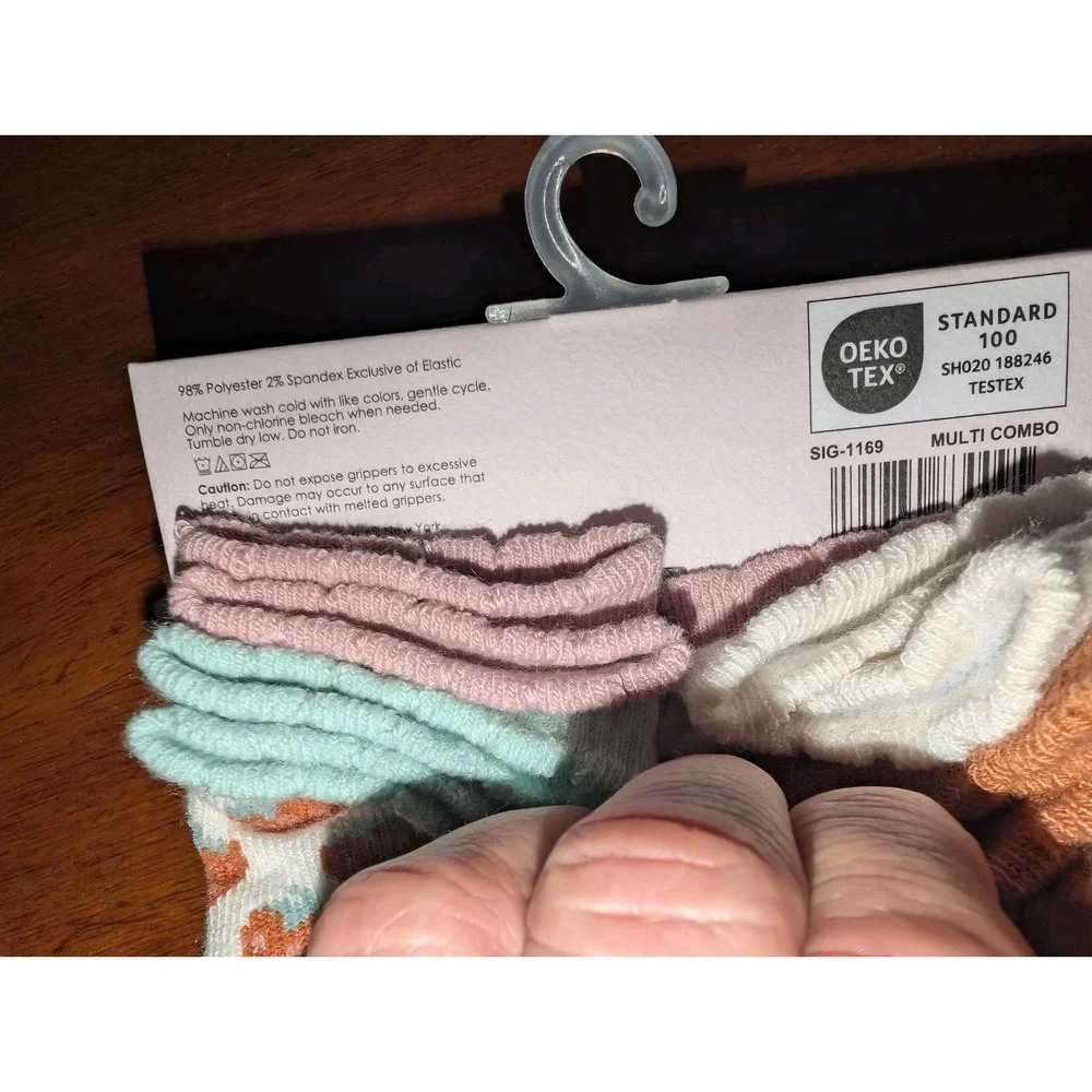 Capelli New York Girls 10 Pack Cherry Berry Crew Socks 2T-4T Anti Slip NIP